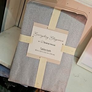 *Brand New*Everyday Elegance- 17 Homewear Tablecloth, Bristol Grey 60"×102"